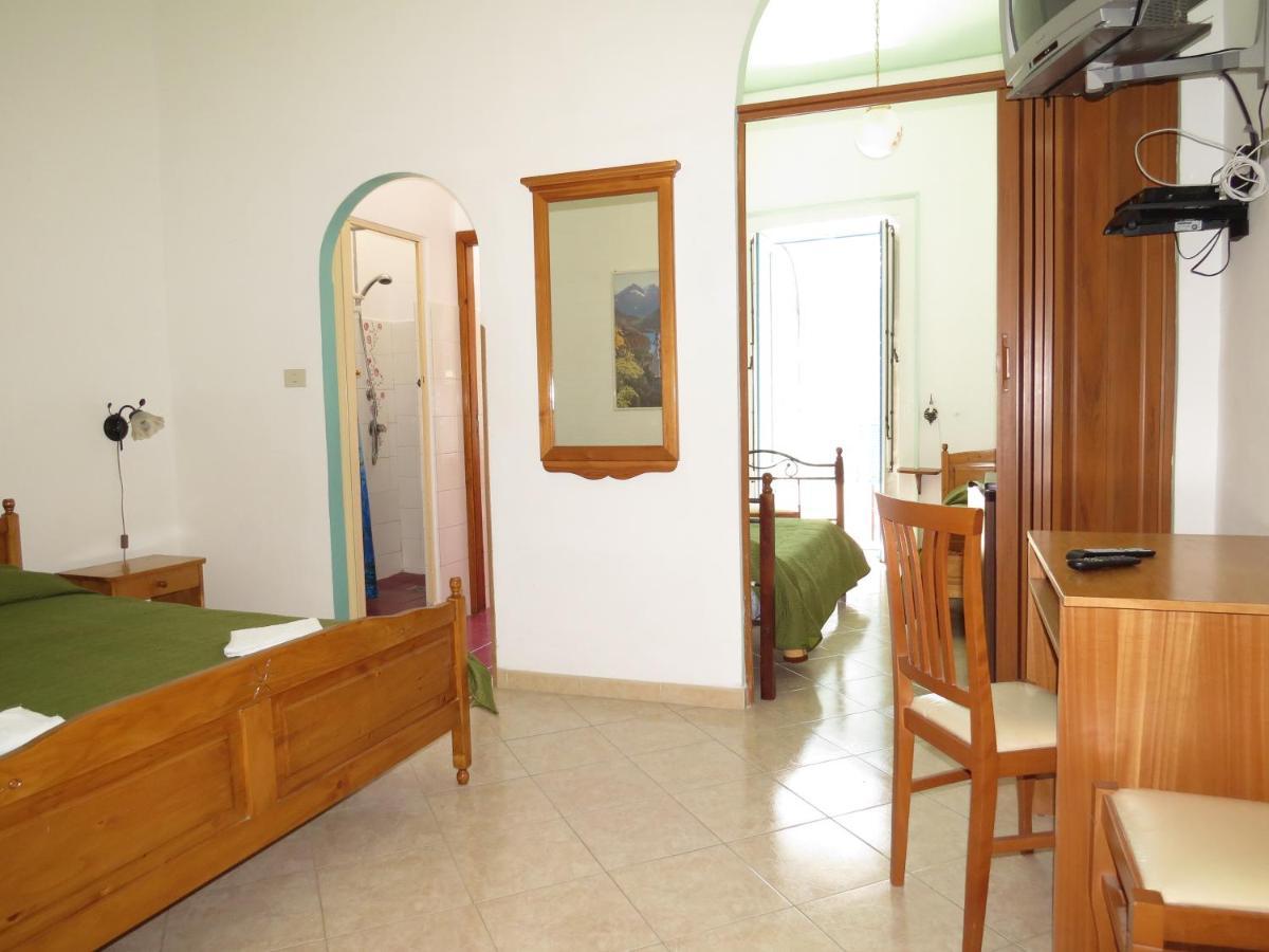 Casa Vittorio B&B リーパリ エクステリア 写真