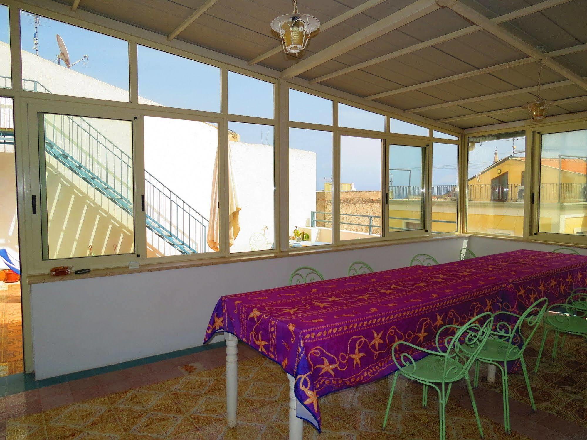Casa Vittorio B&B リーパリ エクステリア 写真